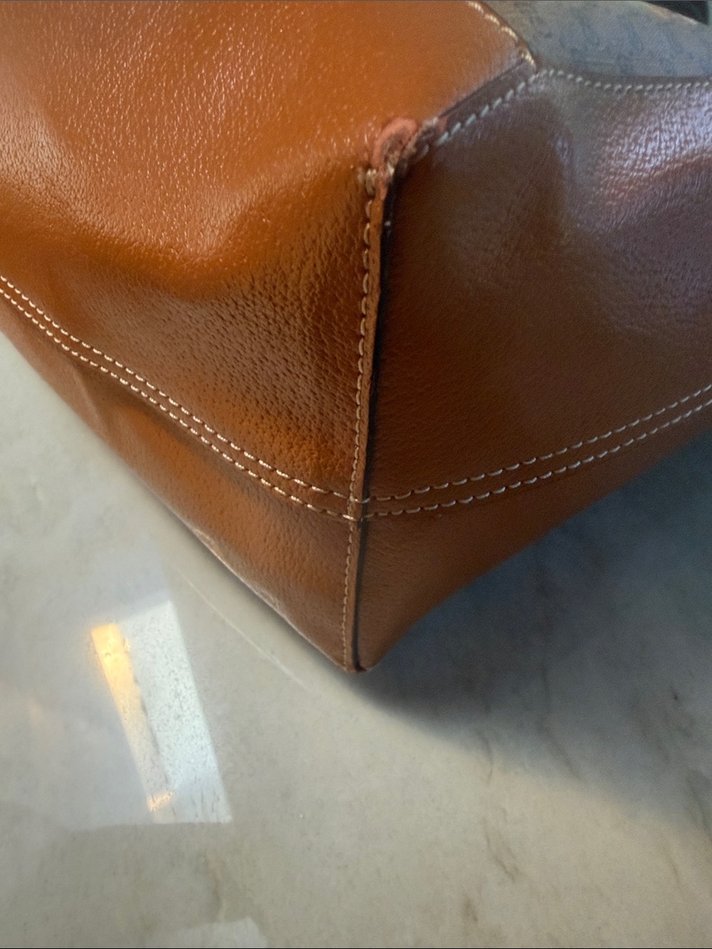 Gucci X Disney Brown and Tan Mickey Mouse Tote with Wrist Pouch - Picture 10 of 16